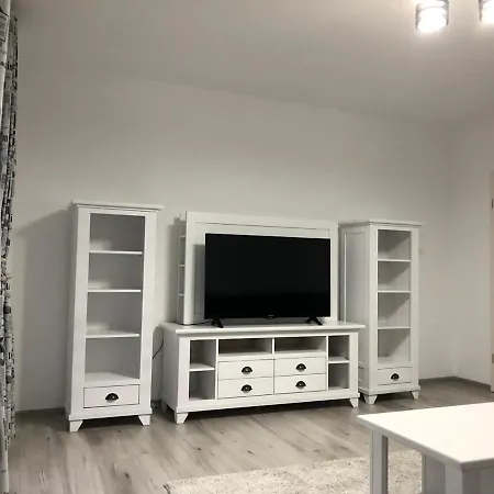 Iq Aparts West Брашов